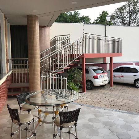 Horlandus Eco Hotel Loanda エクステリア 写真