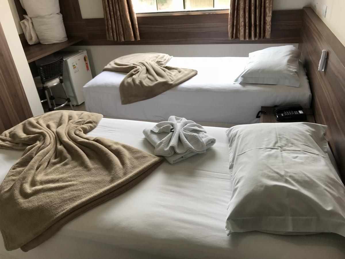 Horlandus Eco Hotel Loanda エクステリア 写真